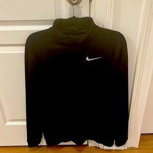 Nike Men’s 1/4 zip pullover sweatshirt